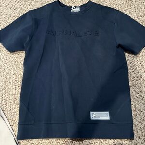 Alphalete shirt